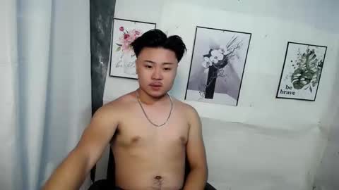 ur_hotguy online show from September 2025 11:45:02 AM