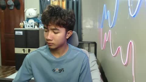 Snapshot of ur_hottestjonny chatting on June 2026 12:20:01 AM jonny online show from June 2026 12:20:01 AM