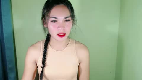 QUEENSY online show from February 2025 06:40:01 AM