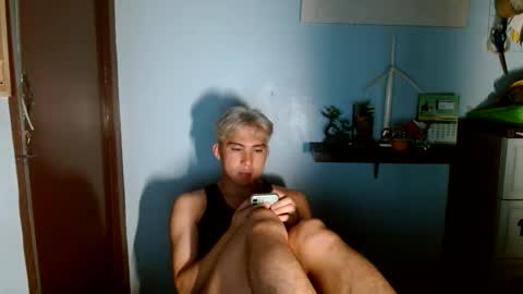 Snapshot of ur_jayqutee chatting on December 2024 06:26:02 PM Ur jayqutee online show from December 2024 06:26:02 PM