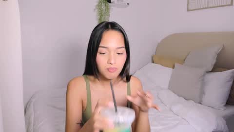 Veronica Lodge online show from December 2024 05:00:01 PM