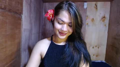 Snapshot of ur_perfectgirlmsa chatting on September 2025 01:38:01 PM Ms. A lets go pass or pvt show online show from September 2025 01:38:01 PM
