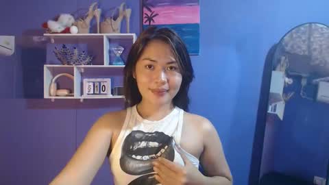 Snapshot of ur_perfectgirlmsa chatting on November 2025 04:38:02 PM Ms. A lets go pass or pvt show online show from November 2025 04:38:02 PM