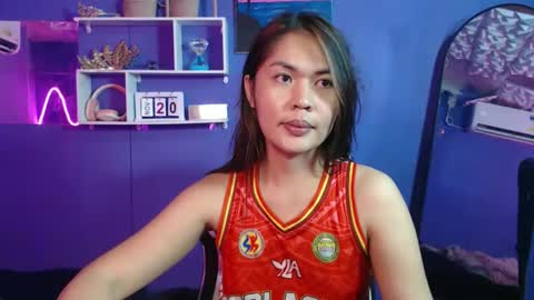 Snapshot of ur_perfectgirlmsa chatting on November 2025 12:16:01 PM Ms. A lets go pass or pvt show online show from November 2025 12:16:01 PM