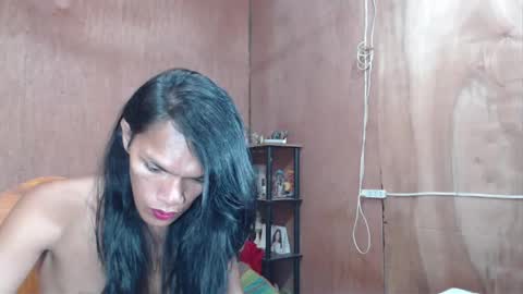 Snapshot of ur_prescious_xxx chatting on May 2026 02:17:01 AM Ur Lovely Pricious online show from May 2026 02:17:01 AM