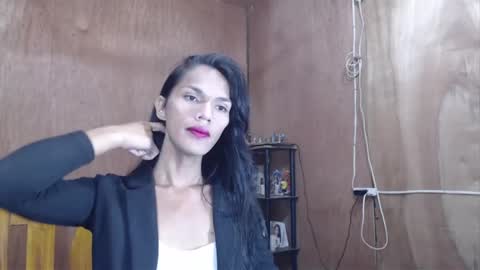Snapshot of ur_prescious_xxx chatting on May 2026 12:23:02 PM Ur Lovely Pricious online show from May 2026 12:23:02 PM