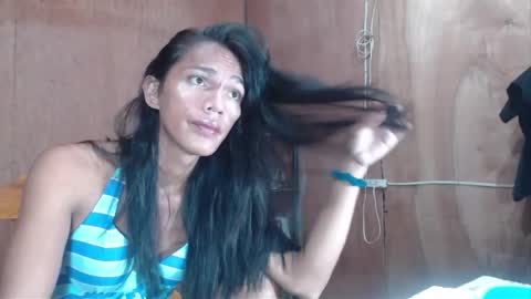 Snapshot of ur_prescious_xxx chatting on May 2026 10:21:01 AM Ur Lovely Pricious online show from May 2026 10:21:01 AM