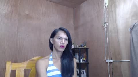 Snapshot of ur_prescious_xxx chatting on May 2026 06:05:02 PM Ur Lovely Pricious online show from May 2026 06:05:02 PM