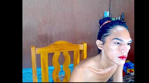 Snapshot of ur_prescious_xxx chatting on June 2026 01:14:01 PM Ur Lovely Pricious online show from June 2026 01:14:01 PM