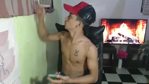 ur_raffy online show from February 2025 01:28:01 PM