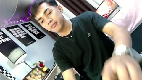 ur_shan21 online show from August 2026 05:37:02 PM