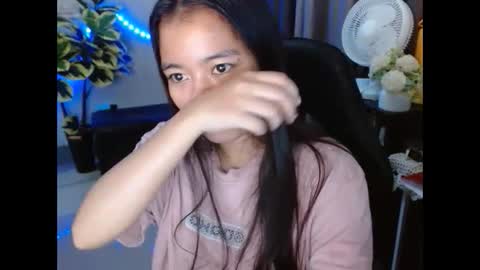 urasian_bella23 online show from December 2024 01:14:01 AM