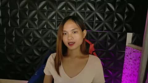 urasian_crisa online show from April 2026 12:29:02 PM