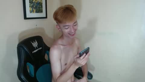 urasian_femboyxxx online show from April 2026 12:09:02 PM