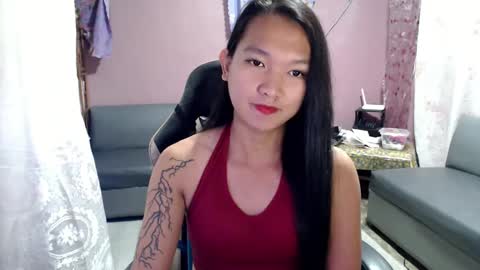 NEWRA  ALLISON online show from February 2025 12:16:01 PM