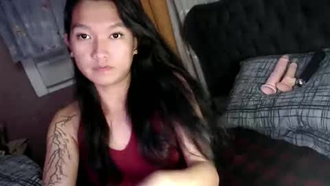 NEWRA  ALLISON online show from February 2026 06:54:02 AM