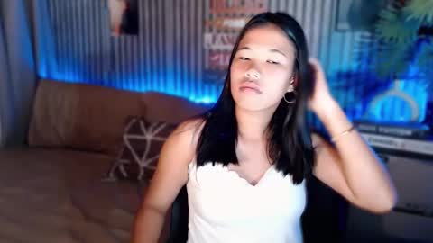 urasian_pinay_gurl online show from April 2026 01:38:01 PM