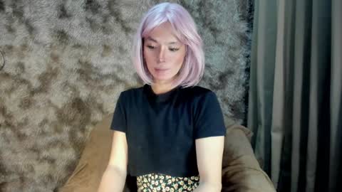 Snapshot of urasian_slut_yana chatting on February 2025 06:04:01 AM yana online show from February 2025 06:04:01 AM