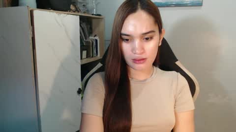Snapshot of urasianfuckprincessxxx chatting on December 2024 10:53:01 PM urasianfuckprincessxxx online show from December 2024 10:53:01 PM