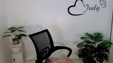 Snapshot of urasianpinayjudyxxx chatting on January 2025 07:46:02 AM urasianpinayjudyxxx online show from January 2025 07:46:02 AM