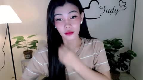 Snapshot of urasianpinayjudyxxx chatting on January 2025 07:32:02 AM urasianpinayjudyxxx online show from January 2025 07:32:02 AM