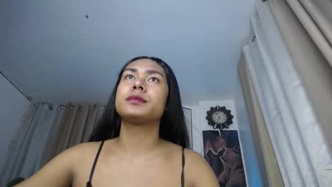 Pau online show from February 2025 06:16:02 AM
