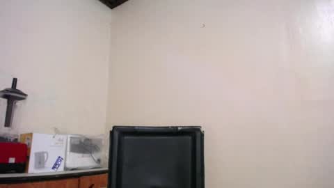 Erika online show from March 2026 02:27:01 AM