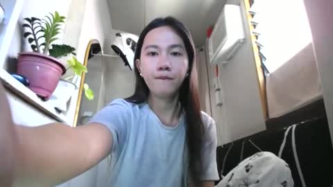 Snapshot of urasiantserika chatting on April 2026 03:26:01 AM Erika online show from April 2026 03:26:01 AM