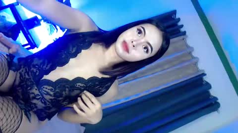 its me Molina online show from February 2025 05:40:01 PM