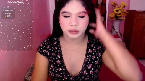 Snapshot of urbabysofia0305 chatting on November 2025 08:33:02 AM Sofia online show from November 2025 08:33:02 AM