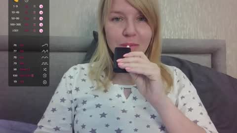 Snapshot of urbadkitty chatting on September 2025 07:11:02 AM urbadkitty online show from September 2025 07:11:02 AM