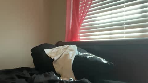 urbandick5 online show from October 2025 05:40:02 PM