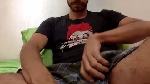 Snapshot of urbestbigdick chatting on December 2024 06:46:02 PM urbestbigdick online show from December 2024 06:46:02 PM