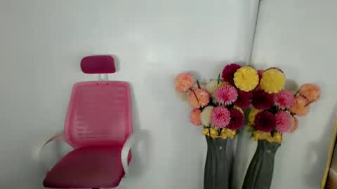 Miles online show from December 2024 03:52:01 PM