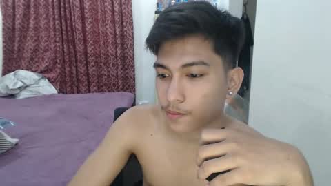 Snapshot of urcuteguy_jhonx chatting on September 2025 07:45:02 AM Dannie online show from September 2025 07:45:02 AM