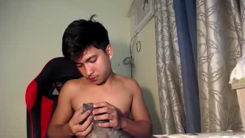 Snapshot of urcuteguy_jhonx chatting on October 2025 03:56:02 PM Dannie online show from October 2025 03:56:02 PM