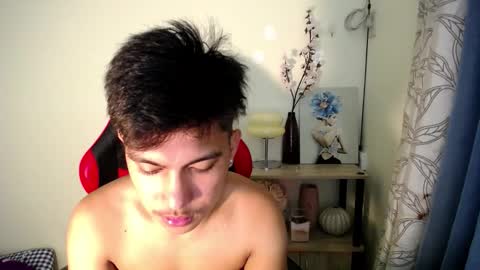 Snapshot of urcuteguy_jhonx chatting on October 2025 04:18:01 PM Dannie online show from October 2025 04:18:01 PM