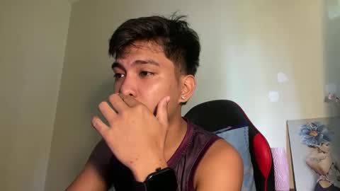 Snapshot of urcuteguy_jhonx chatting on October 2025 01:09:02 AM Dannie online show from October 2025 01:09:02 AM