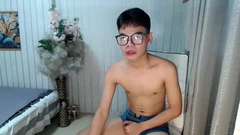 urdreamboy_doms online show from April 2026 09:21:01 AM