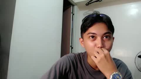 urdreamboy_prince online show from June 2026 01:43:01 PM