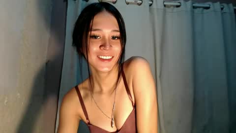 Snapshot of urdreamgirl_stephanie chatting on June 2026 10:25:01 AM stephanie online show from June 2026 10:25:01 AM
