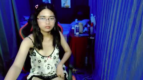 urdreamgirljayne online show from January 2025 09:45:01 PM