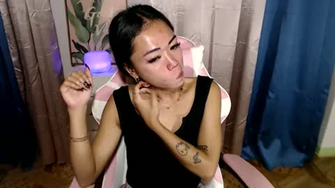 ayumi reacher online show from February 2025 03:36:02 PM