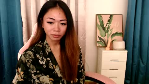 ayumi reacher online show from February 2025 05:29:02 PM