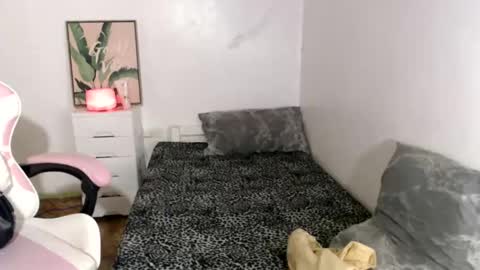 ayumi reacher online show from March 2025 11:56:02 PM