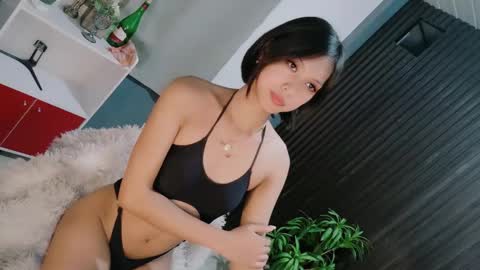 Snapshot of urfavouriteaddiction chatting on March 2026 07:49:02 PM Rianne online show from March 2026 07:49:02 PM