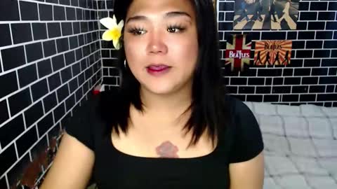 Snapshot of urgirl_dimple chatting on September 2025 02:33:01 AM Dimple online show from September 2025 02:33:01 AM