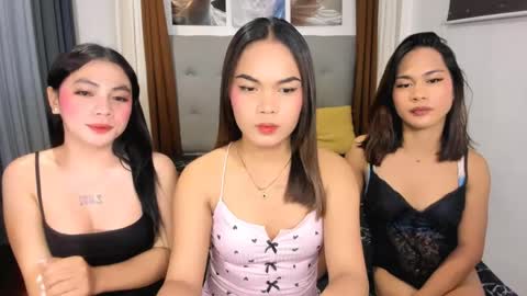 urhotgirl_sexyariela online show from April 2026 06:35:01 PM