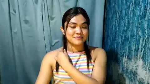 Snapshot of urhottie_bella chatting on July 2026 11:58:02 AM urhottie_bella online show from July 2026 11:58:02 AM
