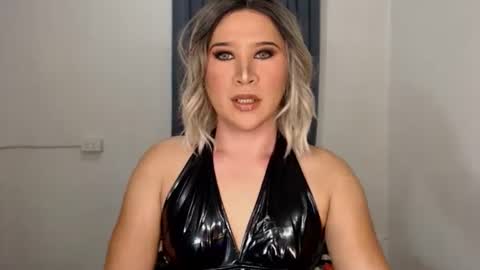 Zoe online show from December 2024 11:45:02 PM